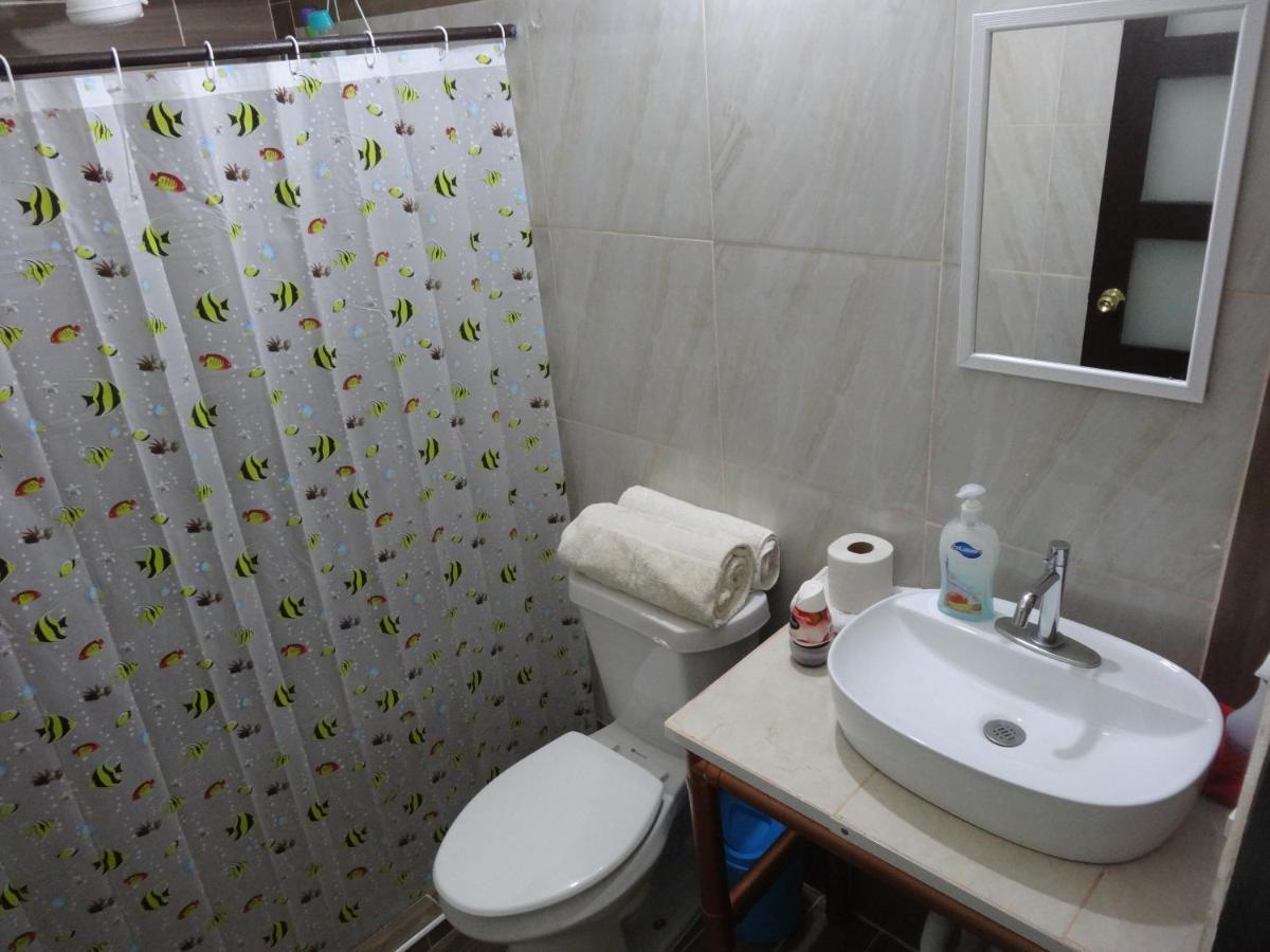 Habitaciones-Comodas-Aire-Wifi-Tv-Cerca De Playa-!!Excelente Precio II Manzanillo Exterior photo