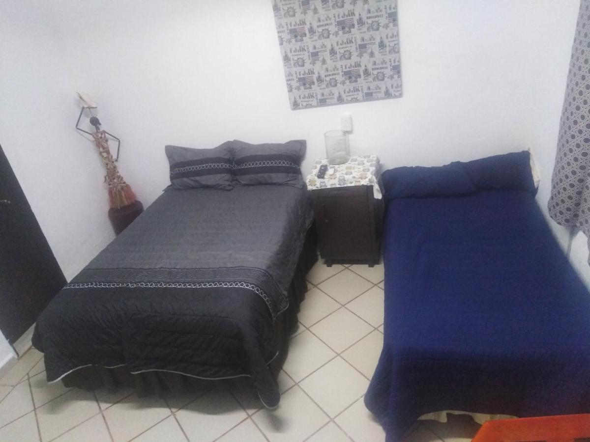 Habitaciones-Comodas-Aire-Wifi-Tv-Cerca De Playa-!!Excelente Precio II Manzanillo Exterior photo