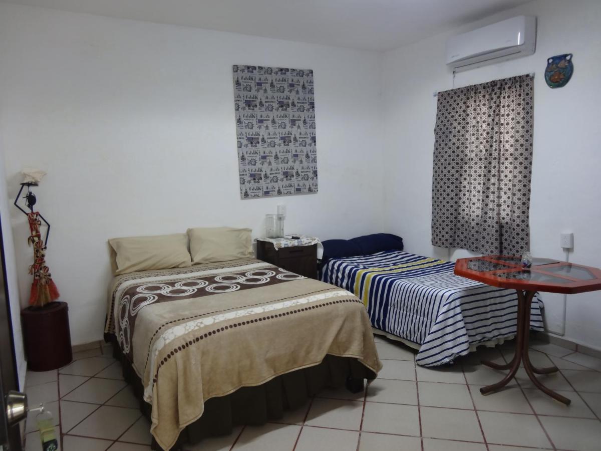 Habitaciones-Comodas-Aire-Wifi-Tv-Cerca De Playa-!!Excelente Precio II Manzanillo Exterior photo