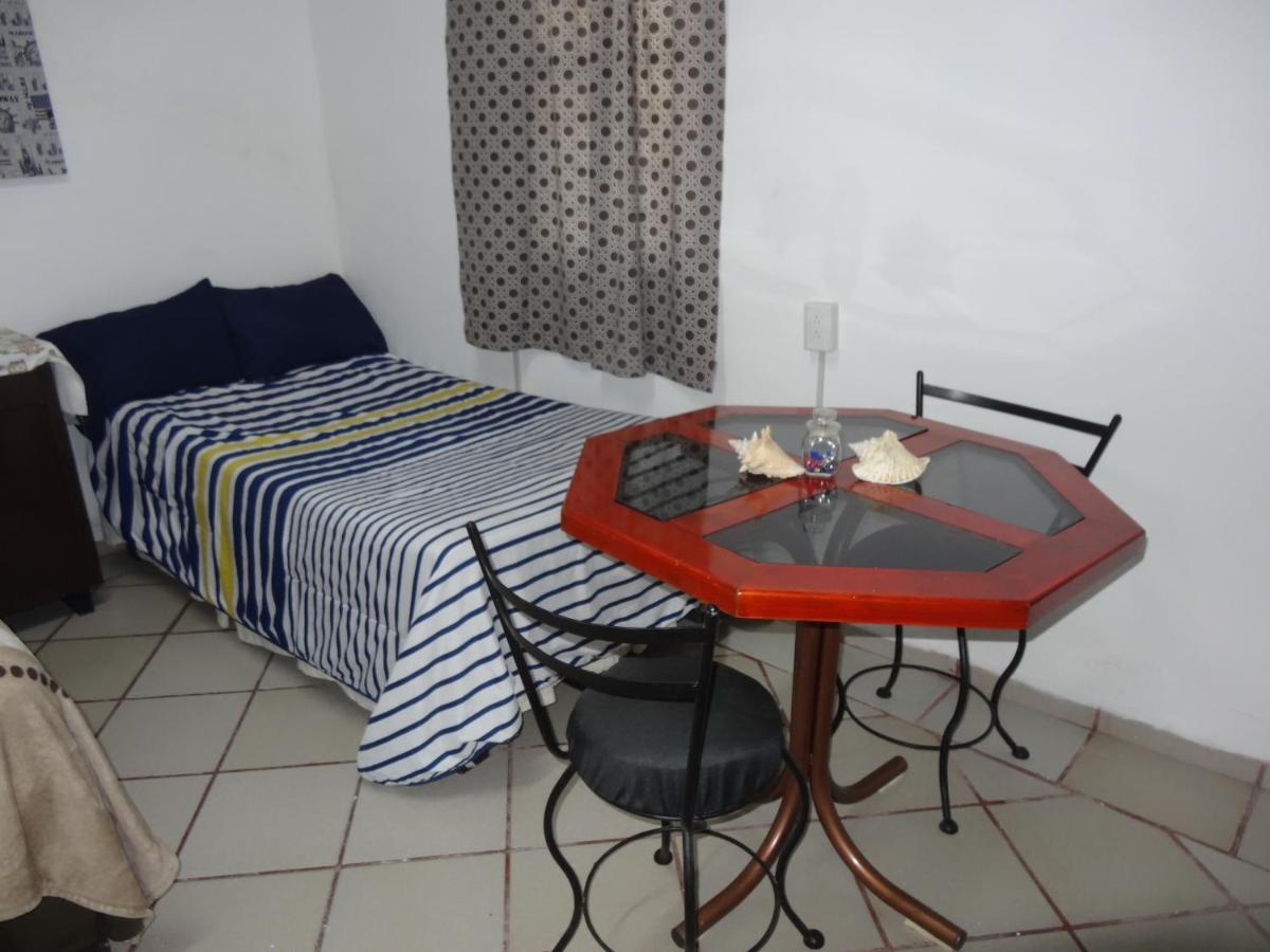 Habitaciones-Comodas-Aire-Wifi-Tv-Cerca De Playa-!!Excelente Precio II Manzanillo Exterior photo